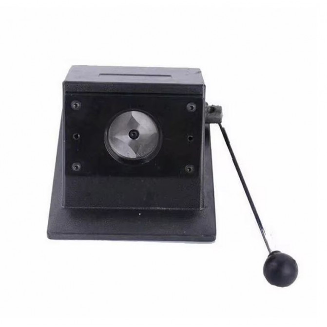Masina de facut butoane pentru insigne, grosime de taiere d32mm